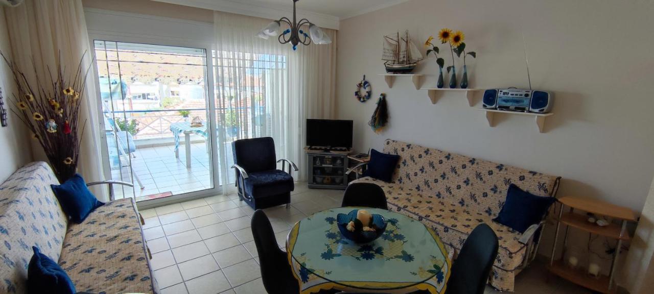 Sunflower Apartment Néa Péramos エクステリア 写真